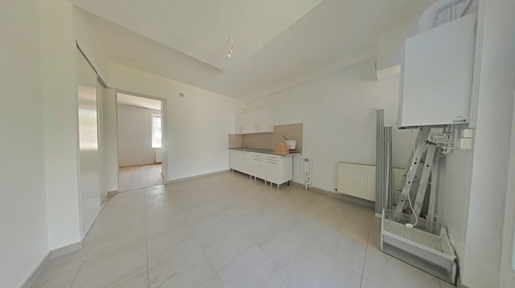 Ma-Cabane - Location Appartement Saint-Étienne, 34 m²