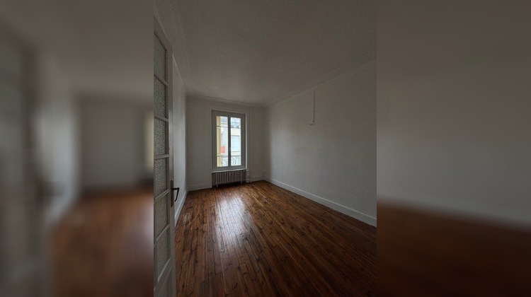 Ma-Cabane - Location Appartement Saint-Étienne, 53 m²