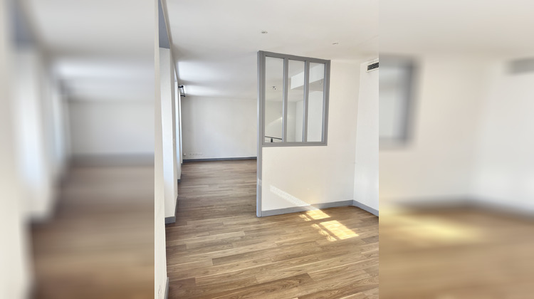 Ma-Cabane - Location Appartement Saint-Étienne, 70 m²
