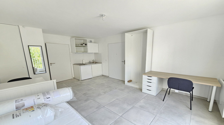 Ma-Cabane - Location Appartement Saint-Étienne, 19 m²