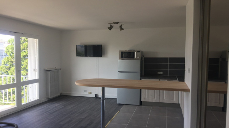 Ma-Cabane - Location Appartement Saint-Étienne, 27 m²