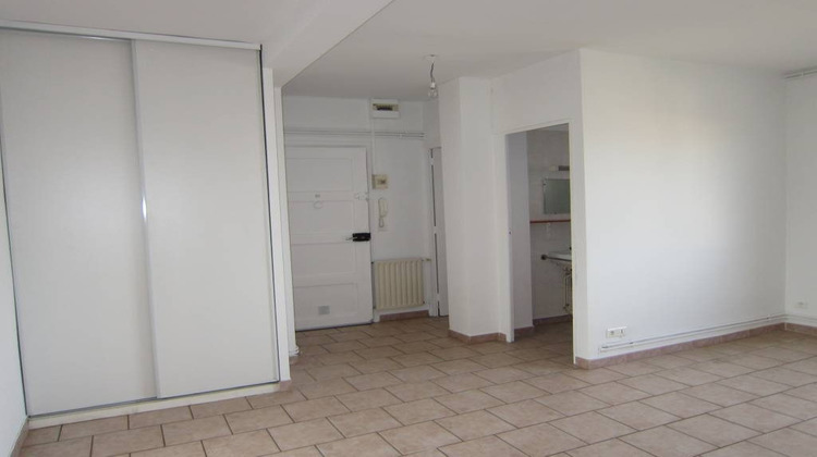 Ma-Cabane - Location Appartement Saint-Étienne, 38 m²