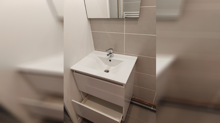 Ma-Cabane - Location Appartement Saint-Étienne, 22 m²