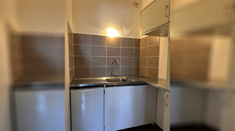 Ma-Cabane - Location Appartement Saint-Étienne, 24 m²