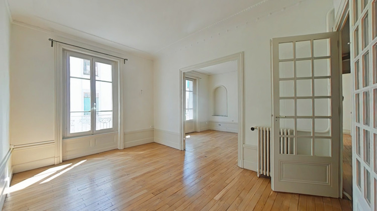 Ma-Cabane - Location Appartement Saint-Étienne, 94 m²