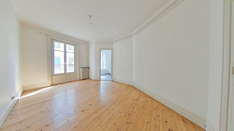 Ma-Cabane - Location Appartement Saint-Étienne, 94 m²