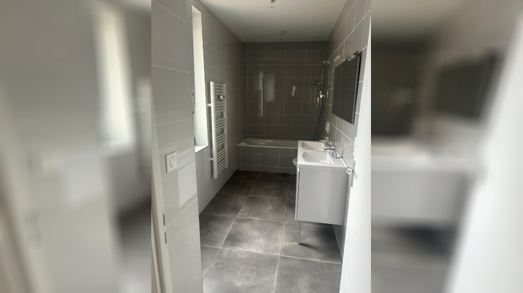 Ma-Cabane - Location Appartement Saint-Étienne, 79 m²