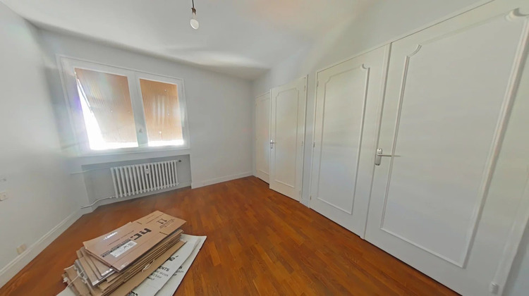 Ma-Cabane - Location Appartement Saint-Étienne, 69 m²
