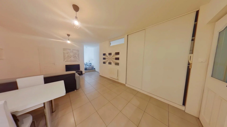 Ma-Cabane - Location Appartement Saint-Étienne, 50 m²