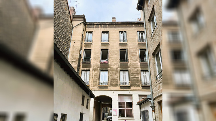 Ma-Cabane - Location Appartement Saint-Étienne, 108 m²