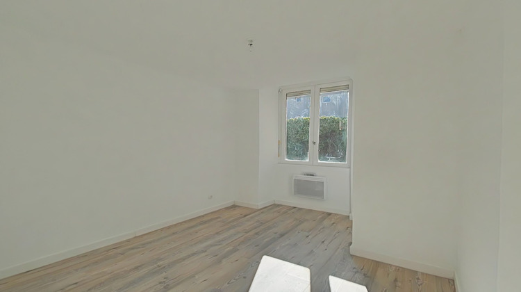 Ma-Cabane - Location Appartement Saint-Étienne, 34 m²