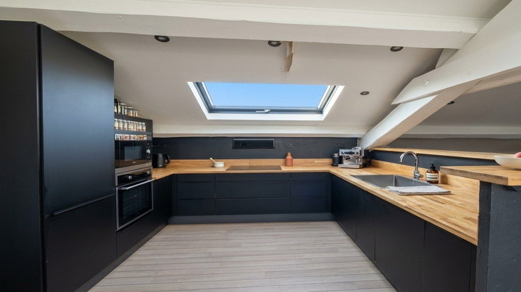 Ma-Cabane - Location Appartement Saint-Étienne, 151 m²