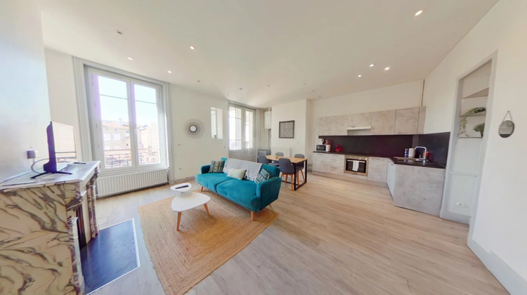 Ma-Cabane - Location Appartement Saint-Étienne, 76 m²