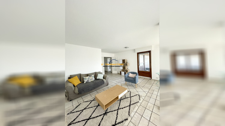 Ma-Cabane - Location Appartement Saint-Étienne, 100 m²