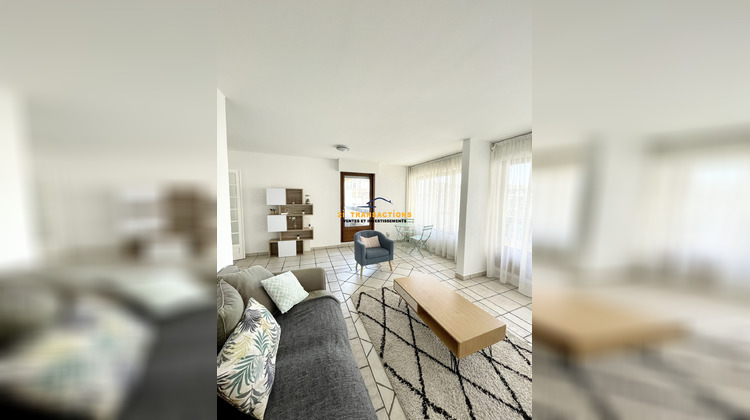 Ma-Cabane - Location Appartement Saint-Étienne, 100 m²