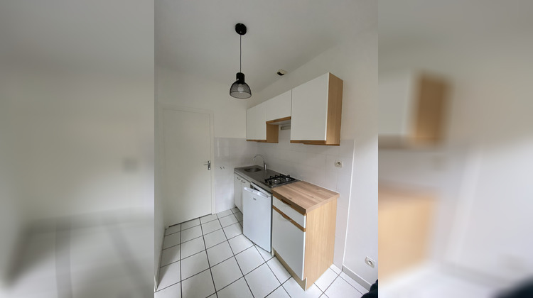 Ma-Cabane - Location Appartement Saint-Étienne, 27 m²