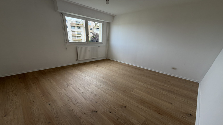 Ma-Cabane - Location Appartement Saint-Étienne, 98 m²