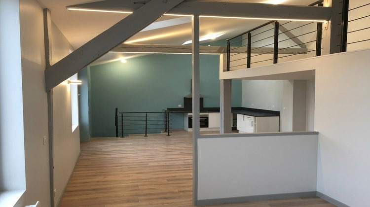 Ma-Cabane - Location Appartement Saint-Étienne, 83 m²