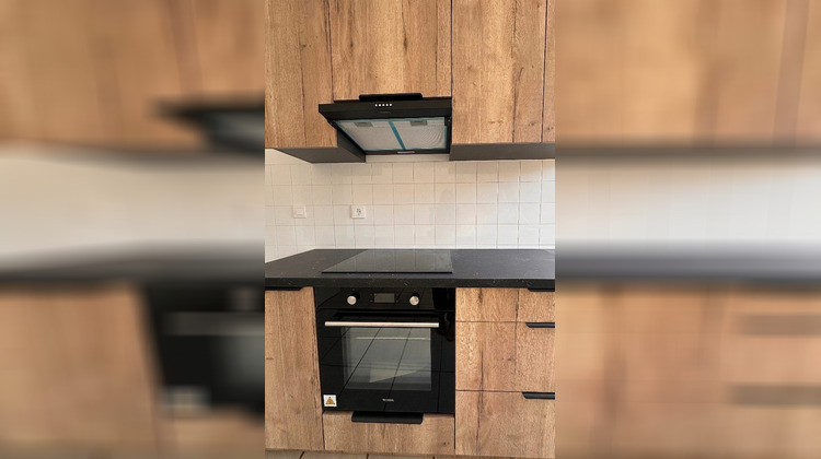 Ma-Cabane - Location Appartement Saint-Étienne, 80 m²