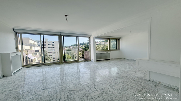 Ma-Cabane - Location Appartement Saint-Étienne, 87 m²