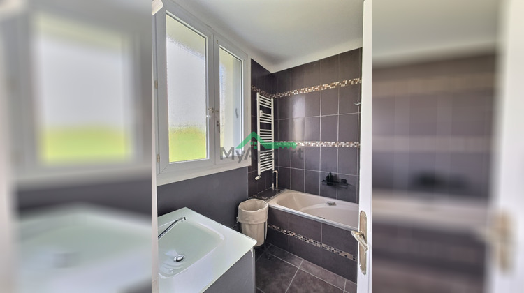 Ma-Cabane - Location Appartement Saint-Étienne, 69 m²