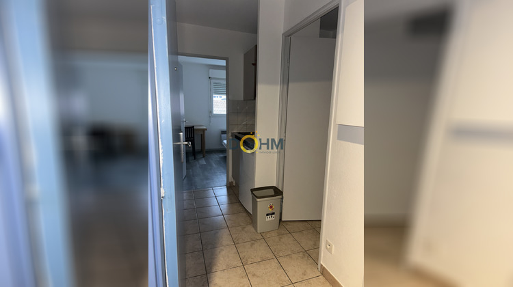 Ma-Cabane - Location Appartement Saint-Étienne, 18 m²