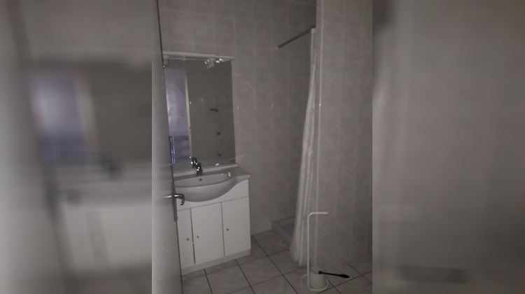 Ma-Cabane - Location Appartement Saint-Étienne, 35 m²