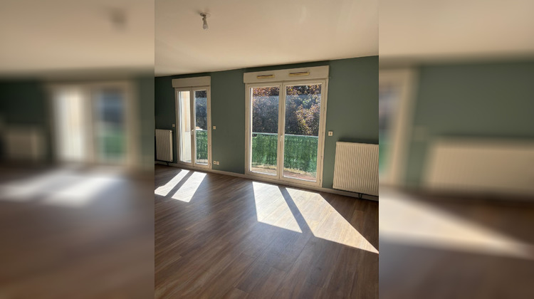 Ma-Cabane - Location Appartement Saint-Étienne, 66 m²