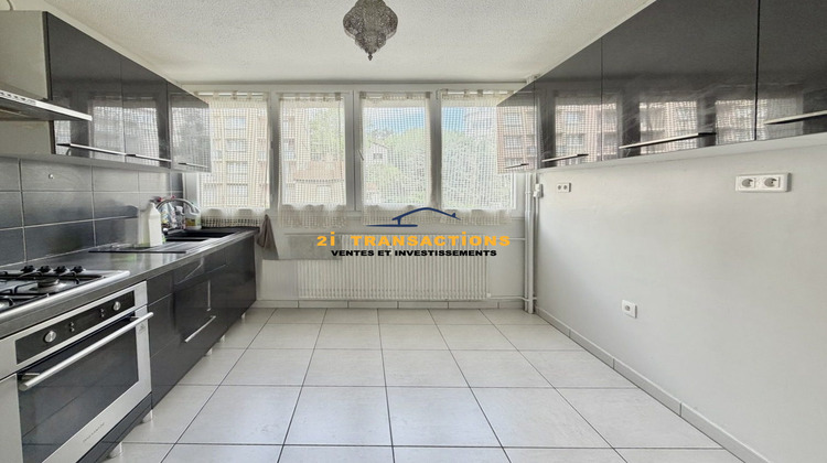 Ma-Cabane - Location Appartement Saint-Étienne, 55 m²