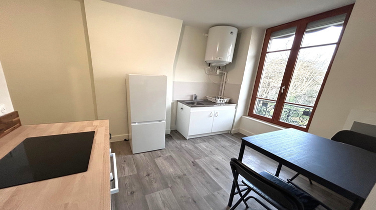 Ma-Cabane - Location Appartement Saint-Étienne, 35 m²
