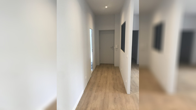 Ma-Cabane - Location Appartement Saint-Étienne, 106 m²