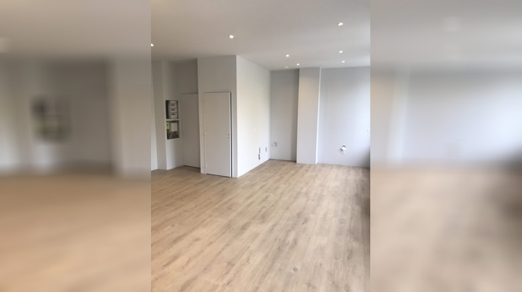 Ma-Cabane - Location Appartement Saint-Étienne, 106 m²