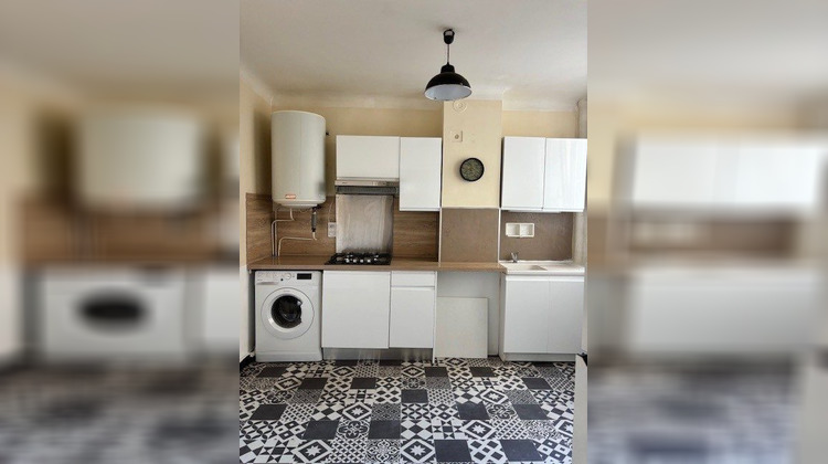 Ma-Cabane - Location Appartement Saint-Étienne, 47 m²