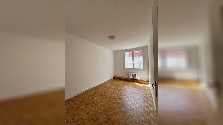 Ma-Cabane - Location Appartement Saint-Étienne, 47 m²