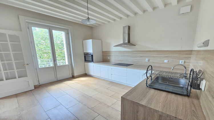 Ma-Cabane - Location Appartement Saint-Étienne, 120 m²