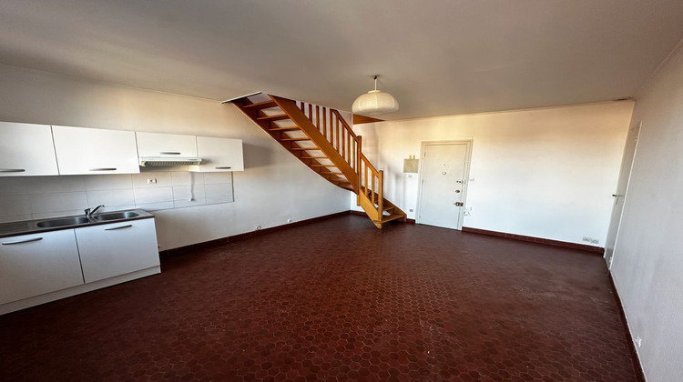 Ma-Cabane - Location Appartement Saint-Étienne, 63 m²