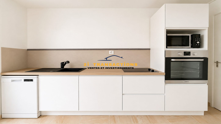Ma-Cabane - Location Appartement Saint-Étienne, 69 m²