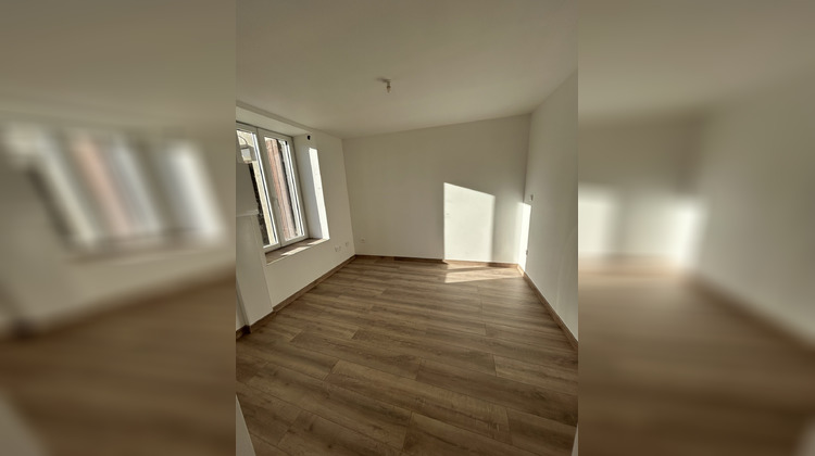 Ma-Cabane - Location Appartement Saint-Étienne-du-Bois, 32 m²