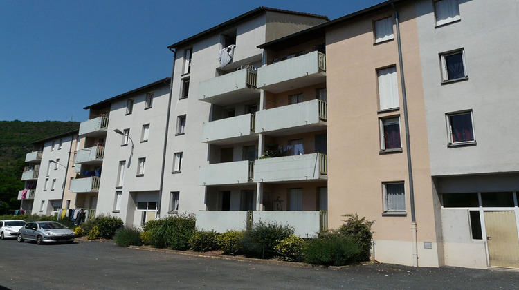 Ma-Cabane - Location Appartement SAINT-AFFRIQUE, 77 m²