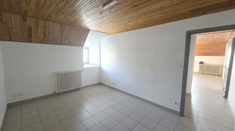 Ma-Cabane - Location Appartement Saint-Agrève, 47 m²