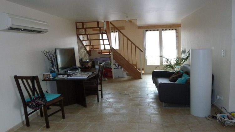 Ma-Cabane - Location Appartement Saint-Amancet, 60 m²