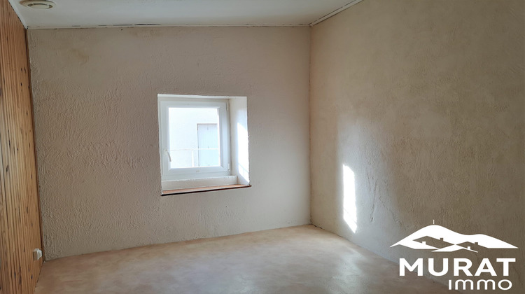 Ma-Cabane - Location Appartement Saint-Amant-Tallende, 55 m²