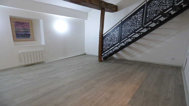 Ma-Cabane - Location Appartement SAINT-AMOUR, 83 m²