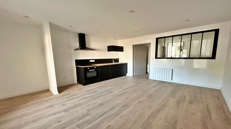 Ma-Cabane - Location Appartement SAINT-ANDRE-D'APCHON, 29 m²