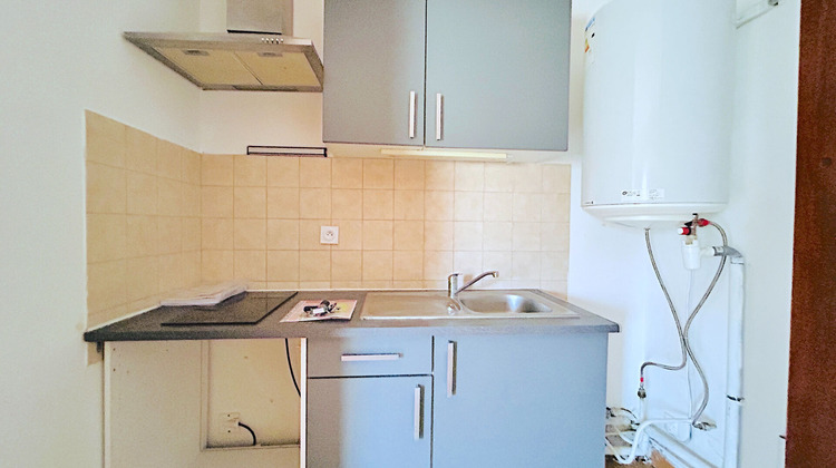 Ma-Cabane - Location Appartement SAINT-ANDRE-DE-CUBZAC, 27 m²