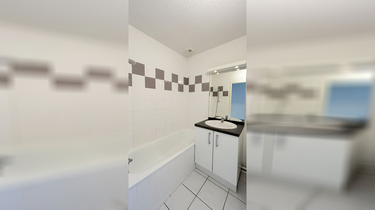Ma-Cabane - Location Appartement SAINT-ANDRE-DE-CUBZAC, 39 m²