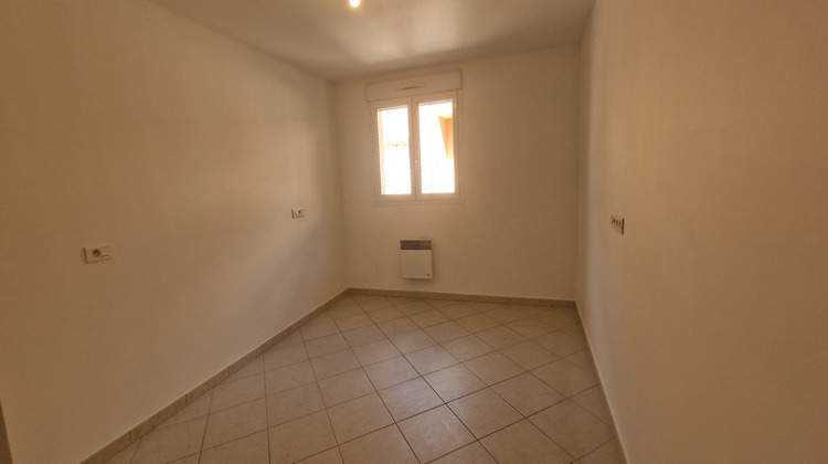 Ma-Cabane - Location Appartement Saint-André-de-la-Roche, 92 m²