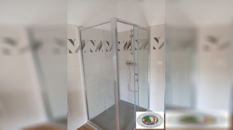 Ma-Cabane - Location Appartement Saint-André-de-Roquepertuis, 96 m²