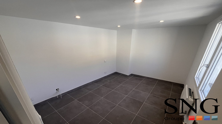 Ma-Cabane - Location Appartement Saint-André-les-Alpes, 23 m²