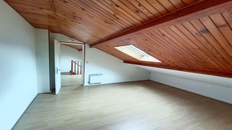 Ma-Cabane - Location Appartement SAINT-ARNOULT-EN-YVELINES, 52 m²